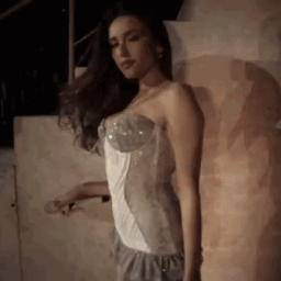 Discovery icon for Madison Elle Beer Discord server